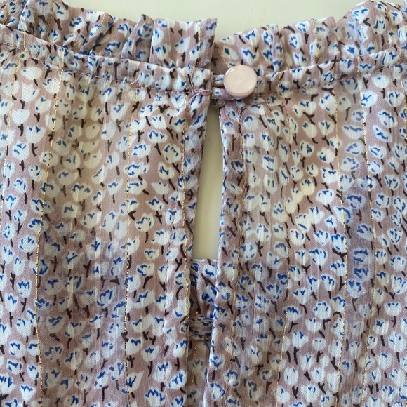 NWOT MONTEAU LOS ANGELES Ruffle Blouse Top - Picture 6 of 9